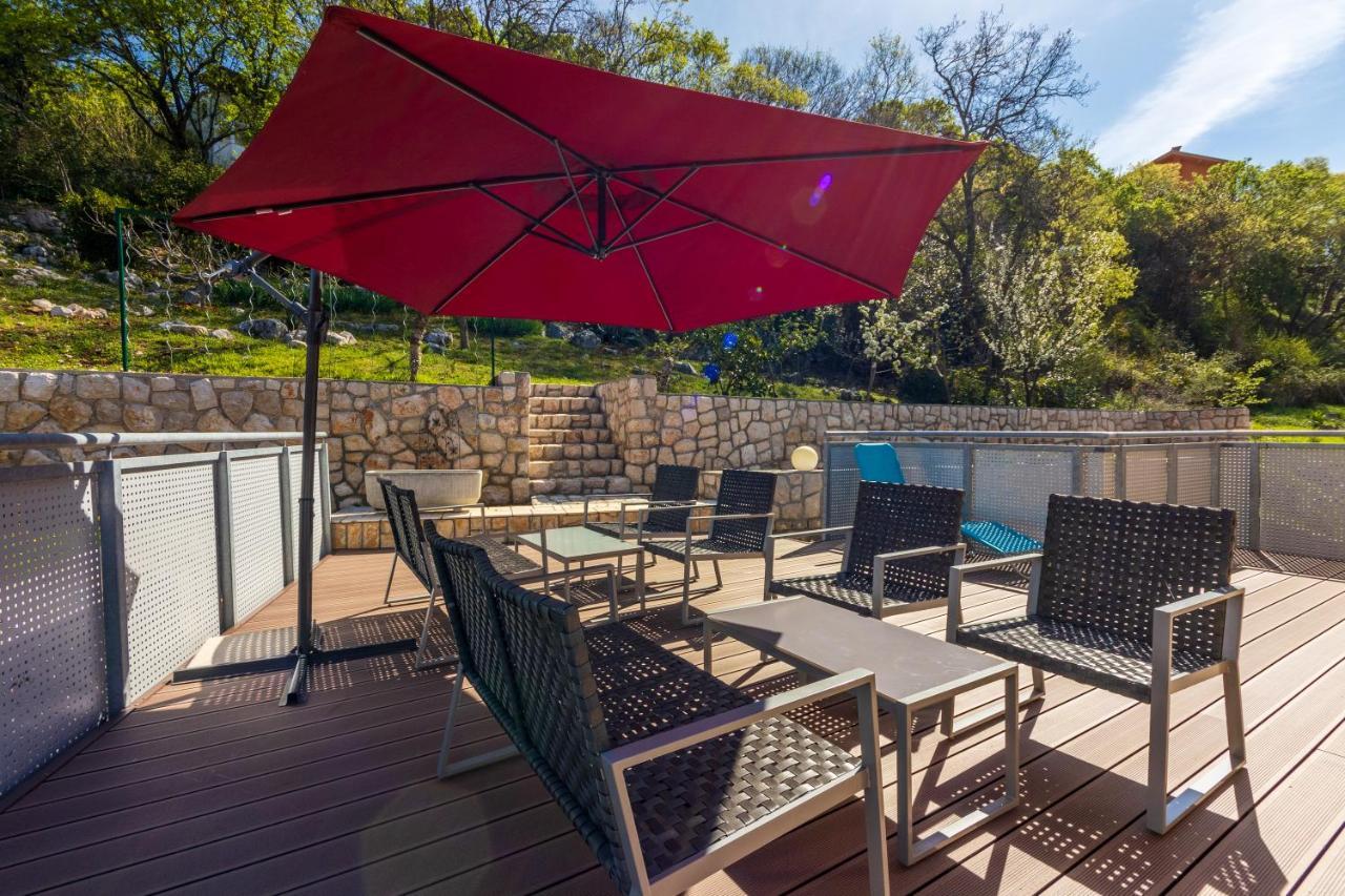 Rimac Apartment And Rooms Novi Vinodolski Exterior photo